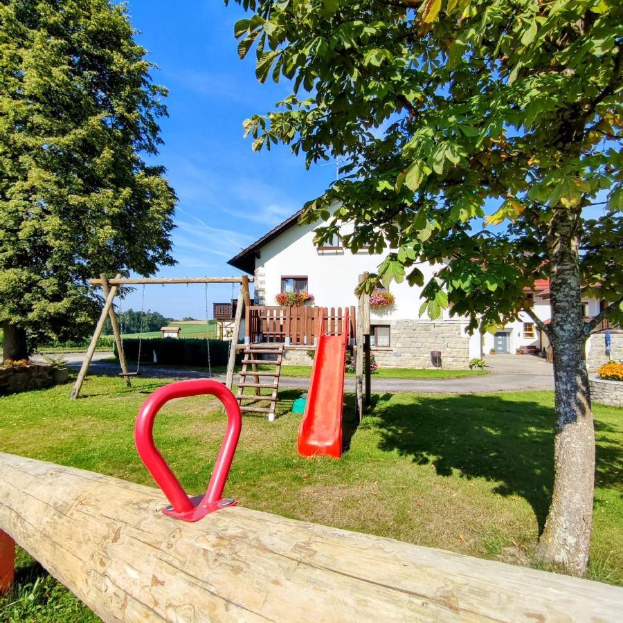 Fruehstuecks-Pension Lichtenauer Hof Thyrnau Bagian luar foto